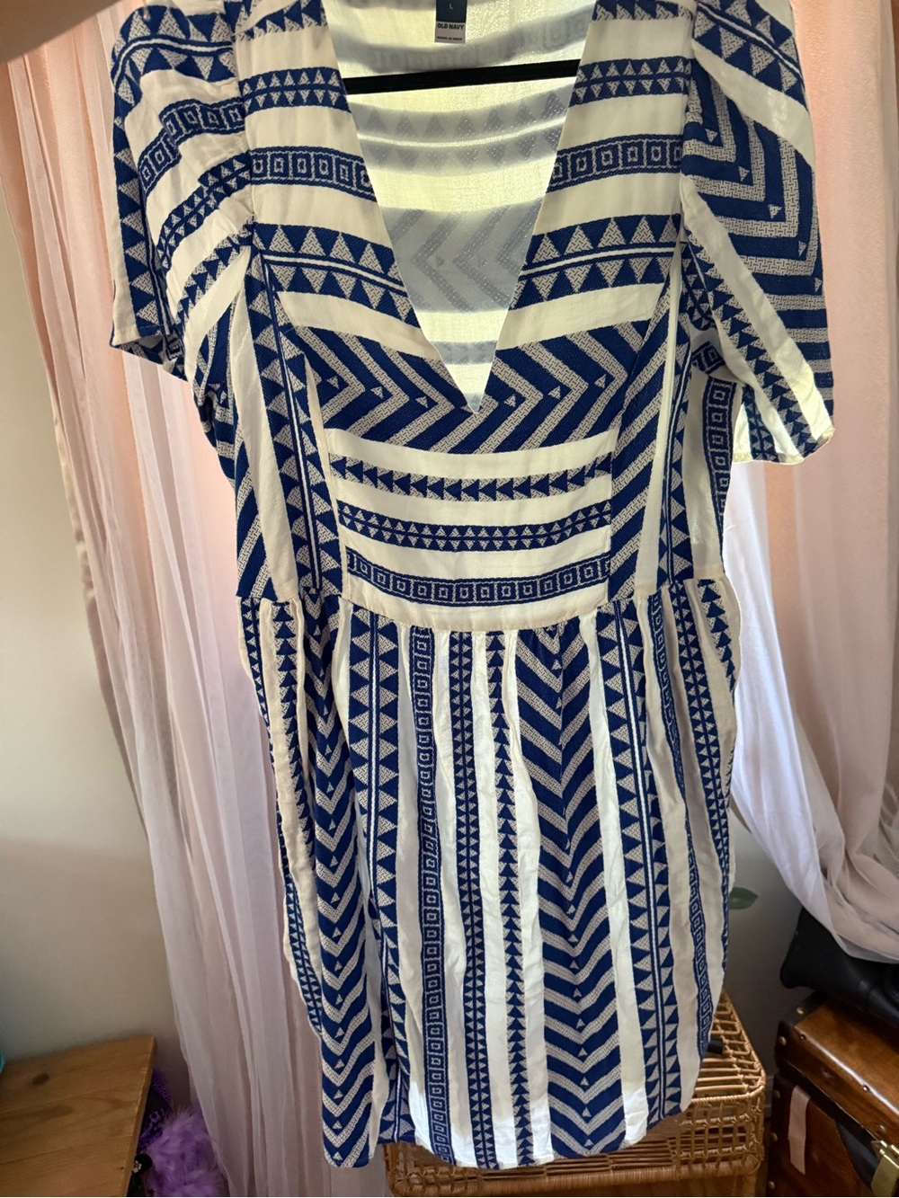 Old Navy White and Blue Geometric V-Neck Dress • L